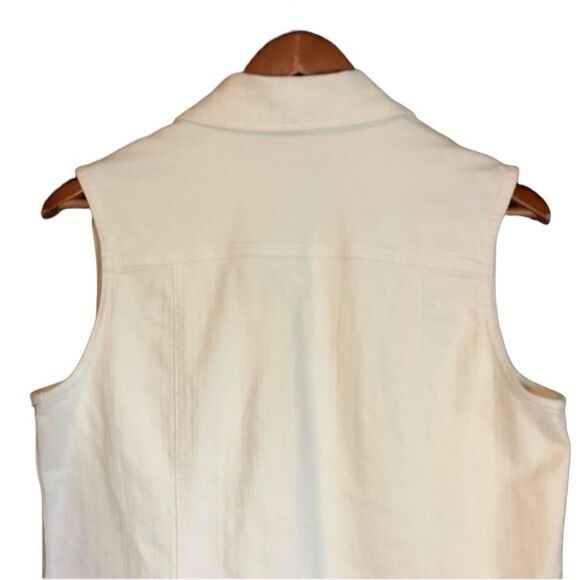 Chico's White Sleeveless Vest - Picture 8 of 10